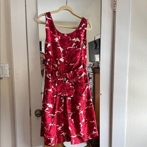 Kate Spade Red and White Floral . perfect dress for Valentine’s Day